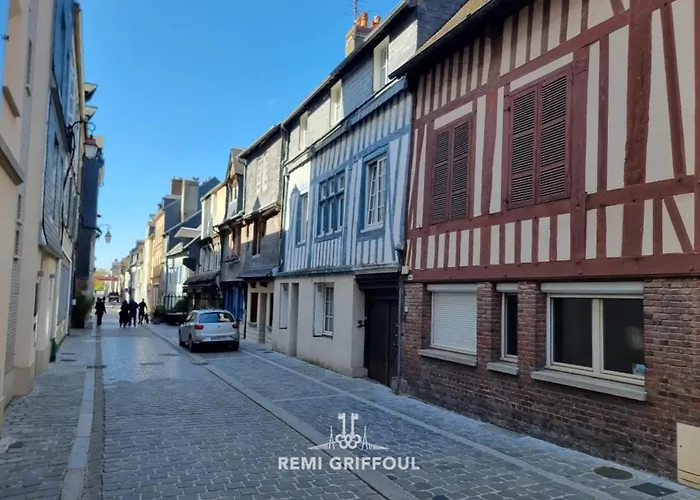 Le Sejour Honfleurais 3 Duplex With Local Charm City Center 4 Guests